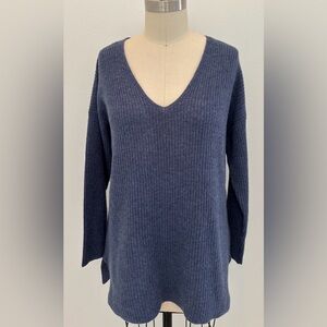 Eileen Fisher Cashmere Sweater Lightweight Ribbed Italian V-Neck Eclipse Blue M